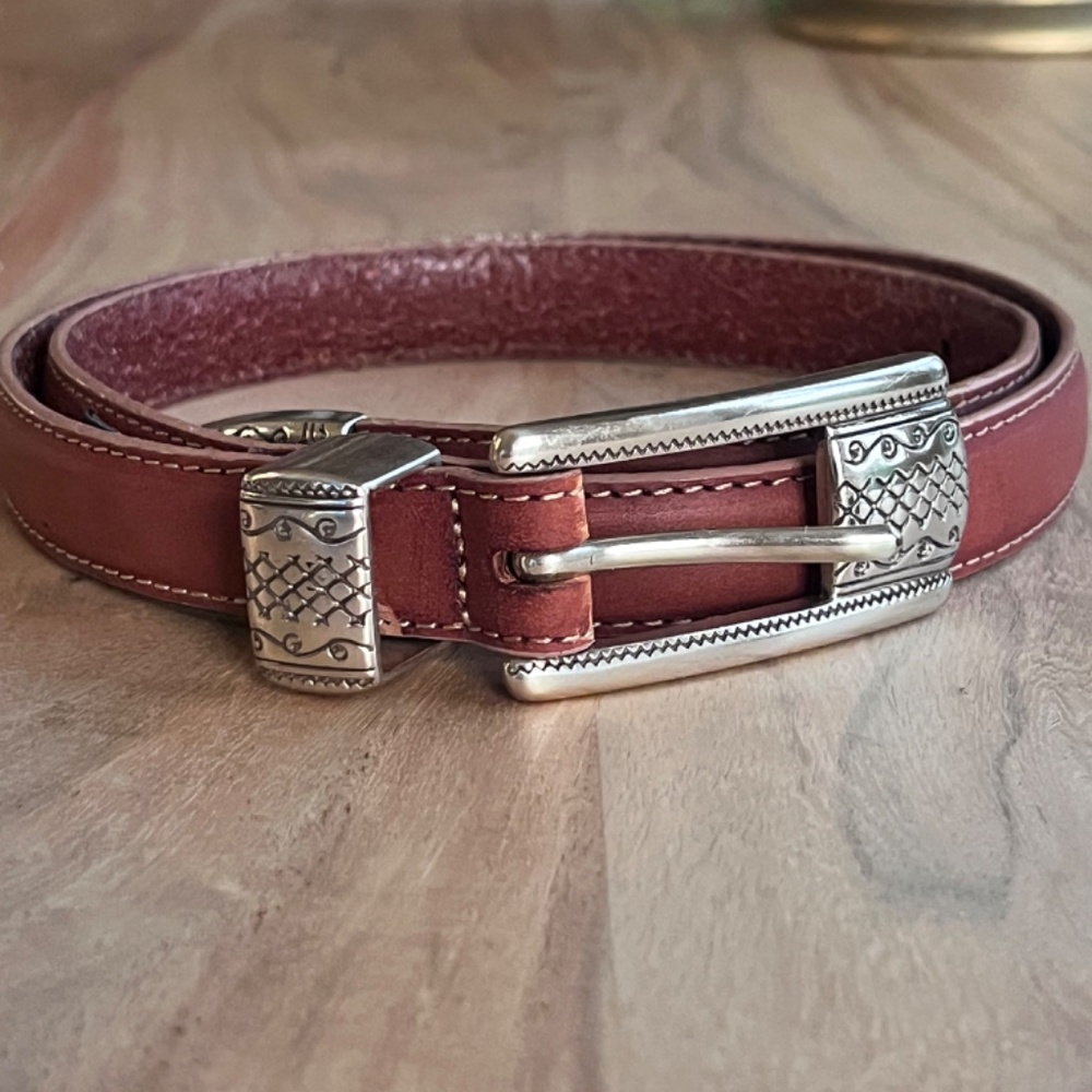 Brighton Brown Leather belt size M/L 32 with silver etched buckle and detailing